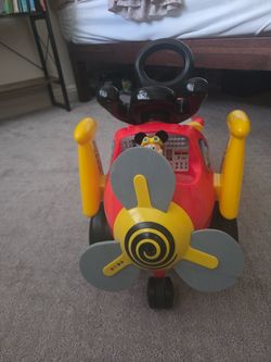 Baby toy airplane