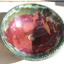 Glass vessel Sink