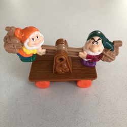 Snow White and The Seven Dwarves Doc and Grumpy Movable Toy Train Cart Collect