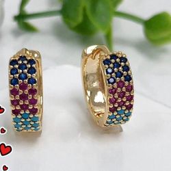 Beautiful Earrings With These Amazing Colors 