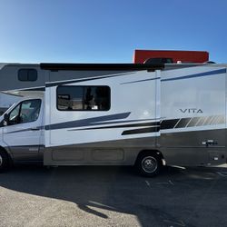 2020 Winnebago Vita