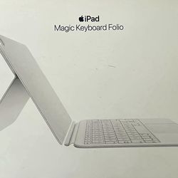 ipad magic keyboard folio (10th generation)