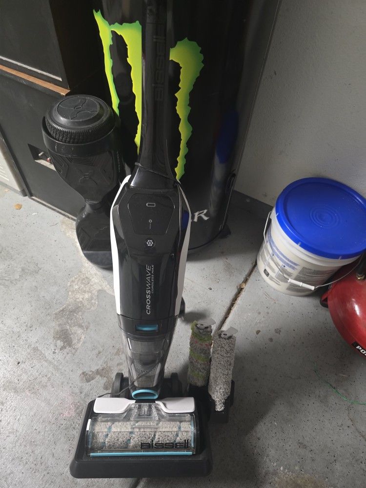 BISSELL CROSSWAVE CORDLESS MAX