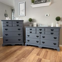 ✨🩶Gorgeous Solid Wood Dresser Set🩶✨