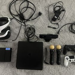PlayStation 4  With VR Bundle 2 Controllers 2 Sticks N More!