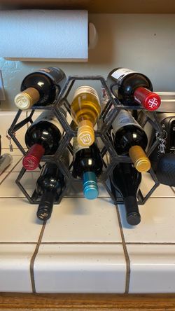 Black Metal Hexagon Wine Rack