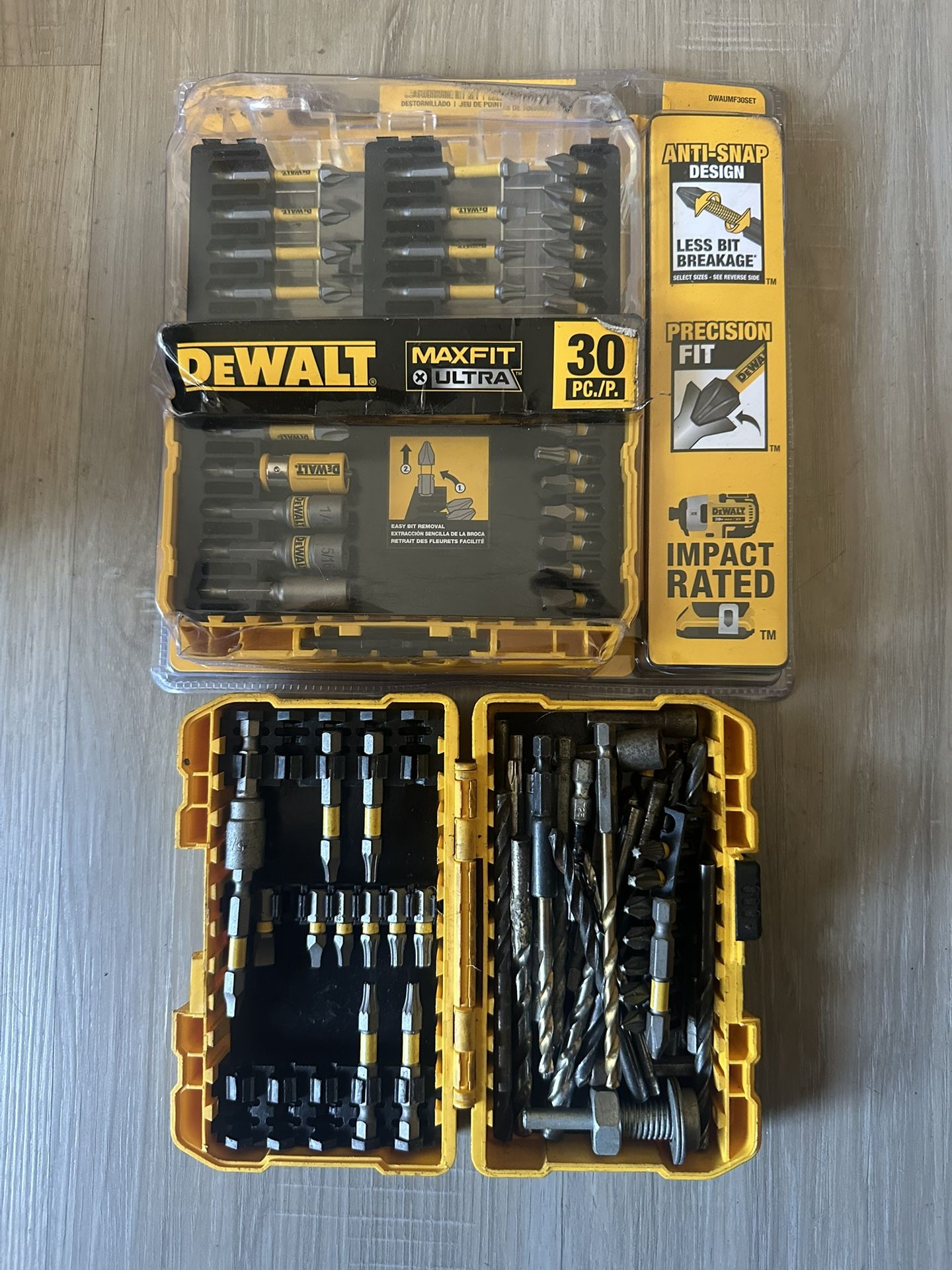 DEWALT MAXFIT ULTRA 30-piece screwdriving bit set