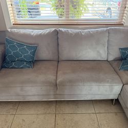 Free Sofa 