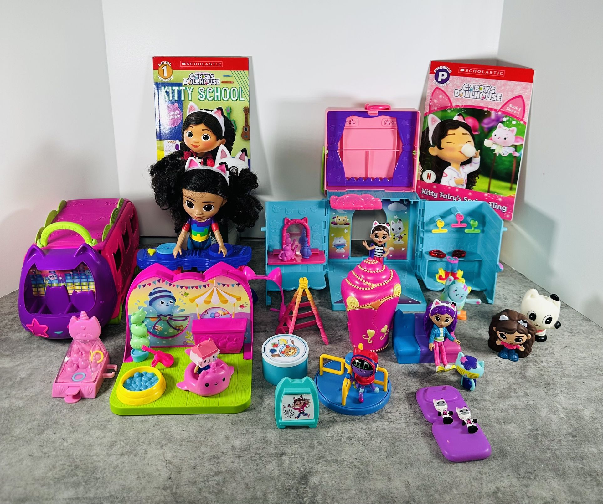 Gabbys Dollhouse Playset