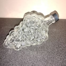 Vintage Glass Grapes Cluster for olive oil