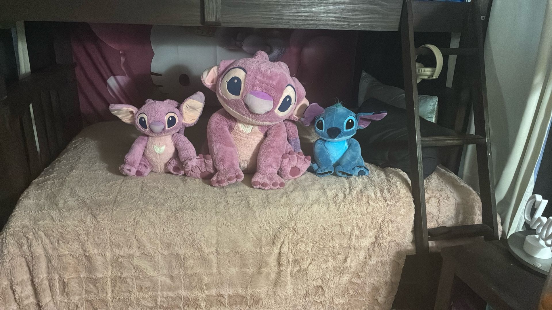 stich plushy one jumbo two normal size