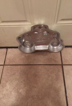 New Wilton princess carriage shaped cake pan 13.75 by12’