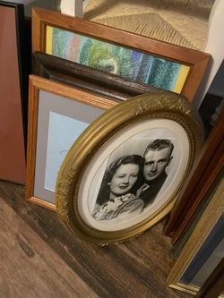 Vintage LOT of paintings and Picture Frame
