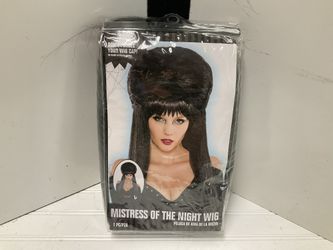 Elvira Wig Halloween Accessory