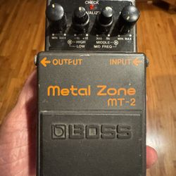 Boss MT-2 Metal Zone