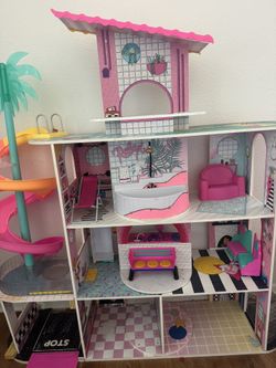 Lol House 
