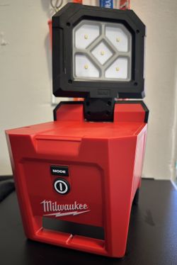 Milwaukee Rover mounting LED light!