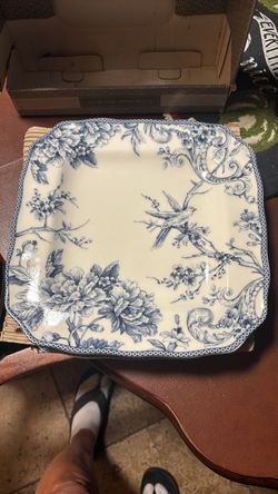 222 Fifth Adelaide Blue Toile square plates