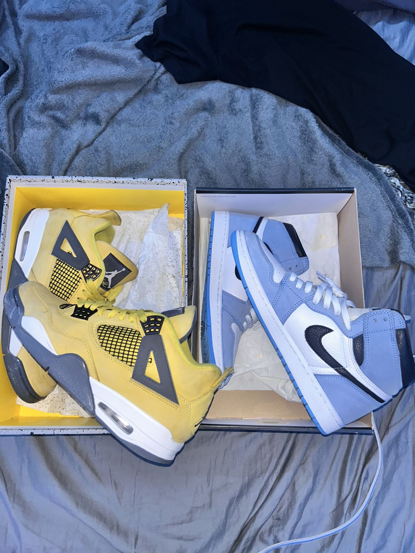 Jordan 4 Lightnings & Jordan 1 Unc Bundle