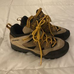 Salomon Hiking Boots Size 5/6     