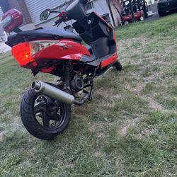 80cc Moped 
