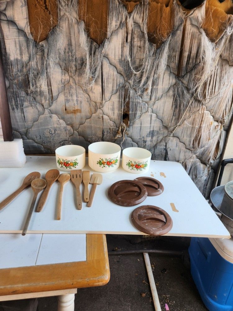 Plastic Canisters With Coffee Cups Spoons