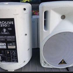 Behringer Eurolive B210D 200W 10 inch Powered Speaker Pair