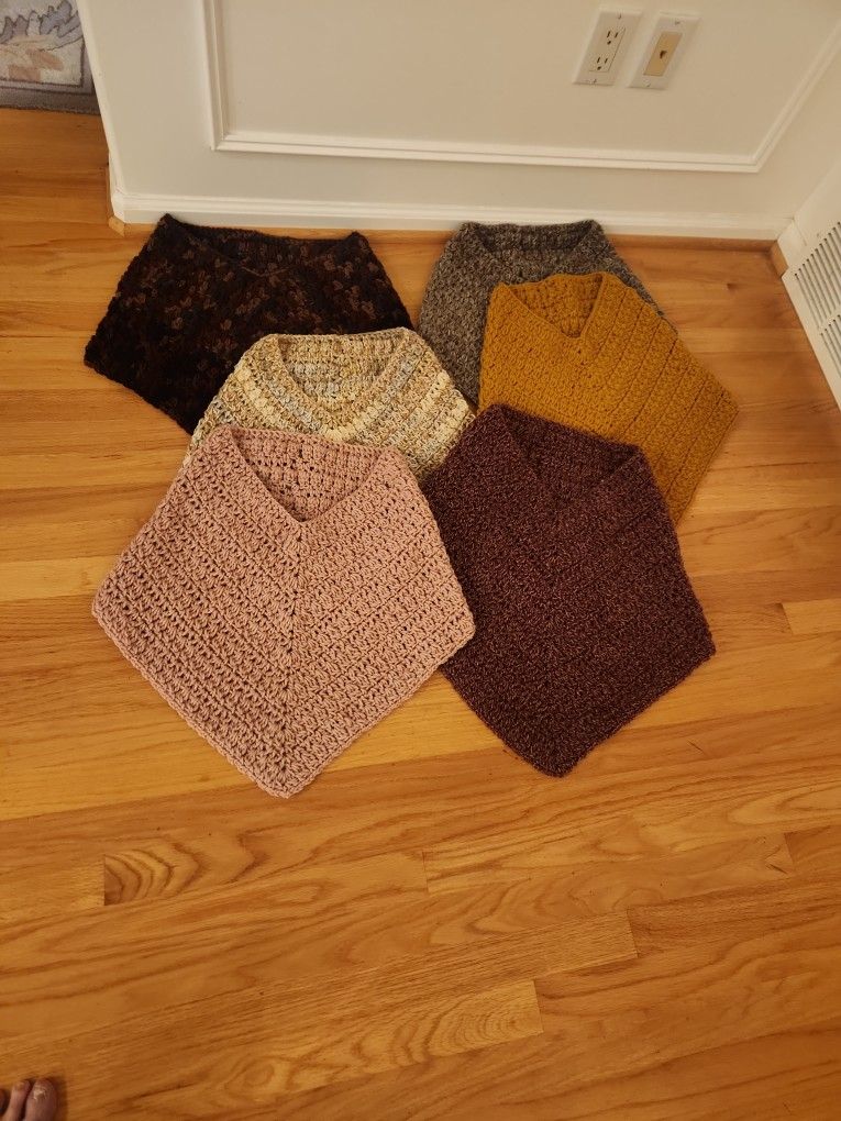 NEW! Women's Neck Warmer Scarf Bandana Scarf Hand Made $2. Each