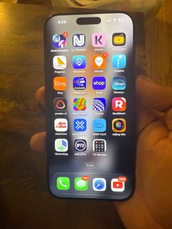 Iphone 16 pro max  unlocked