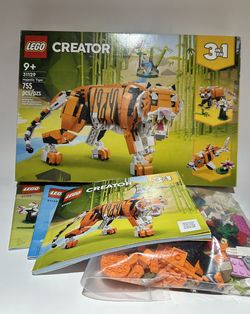 LEGO Creator 3-in-1 Majestic Tiger (31129) building set