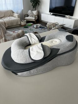 Baby support cushion