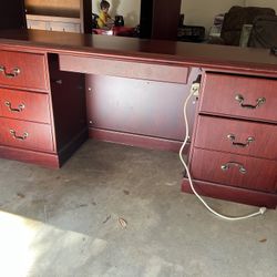 Desk with Hutch and Bookshelf Set - Office furniture 