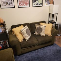 William Sonoma Emerald Love Seat Sofa