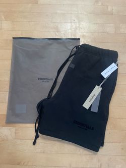 Black Essentials Shorts - medium
