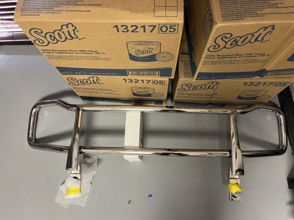 OEM Mercedes-Benz push bar for G-500/G-550 2025 Brush Guard