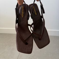 New Brown Strappy Sandals – US Size 7