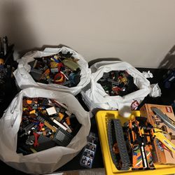 20 lbs Random LEGO Bricks + Small Organizer 