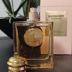 Burberry Goddess -Eau de Parfum- 3.3fl.oz  Genuine - Used Couple Times 