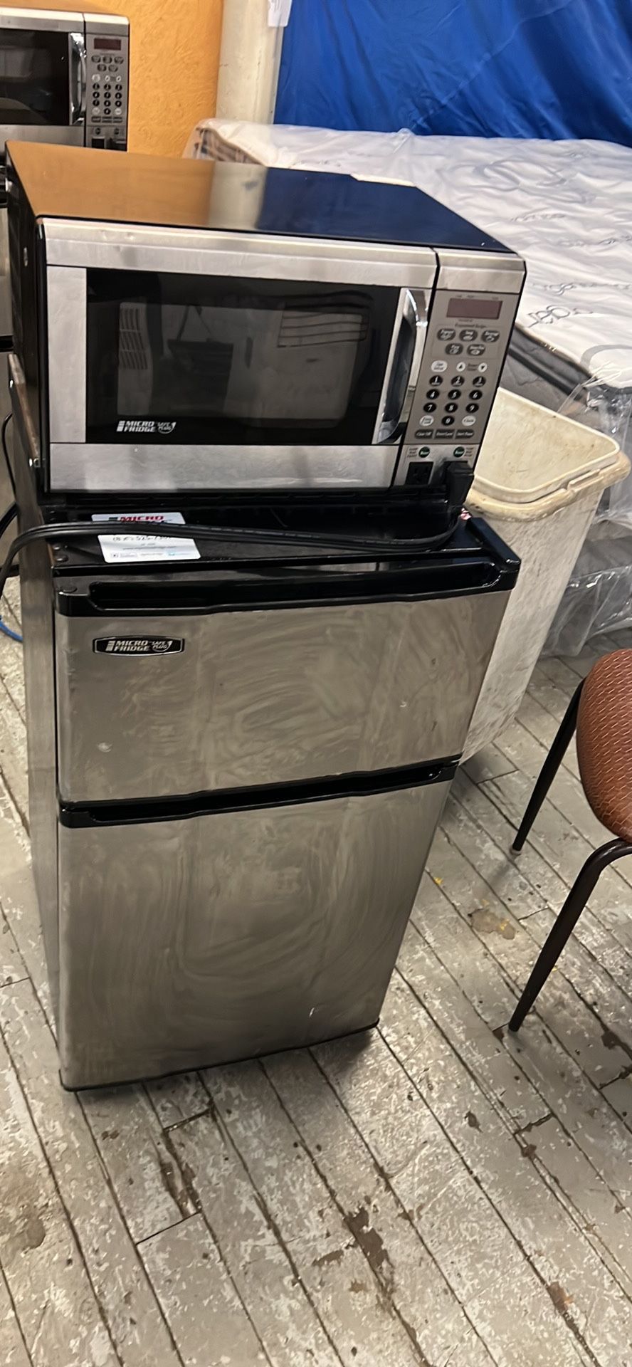 Micro Fridge Refrigerator With Microwave For University And College