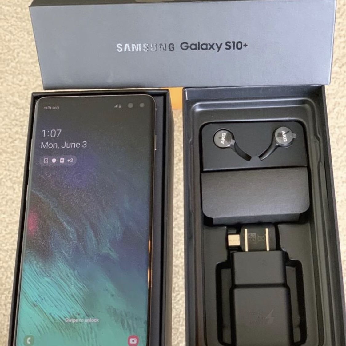 Samsung Galaxy S10+ Unlocked 128gb Mint Condition 