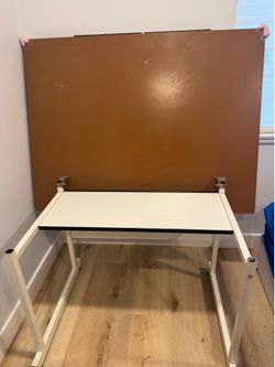 Painting table