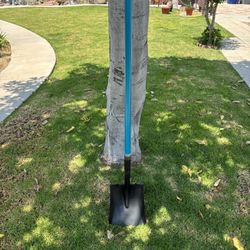Garden Shovel 