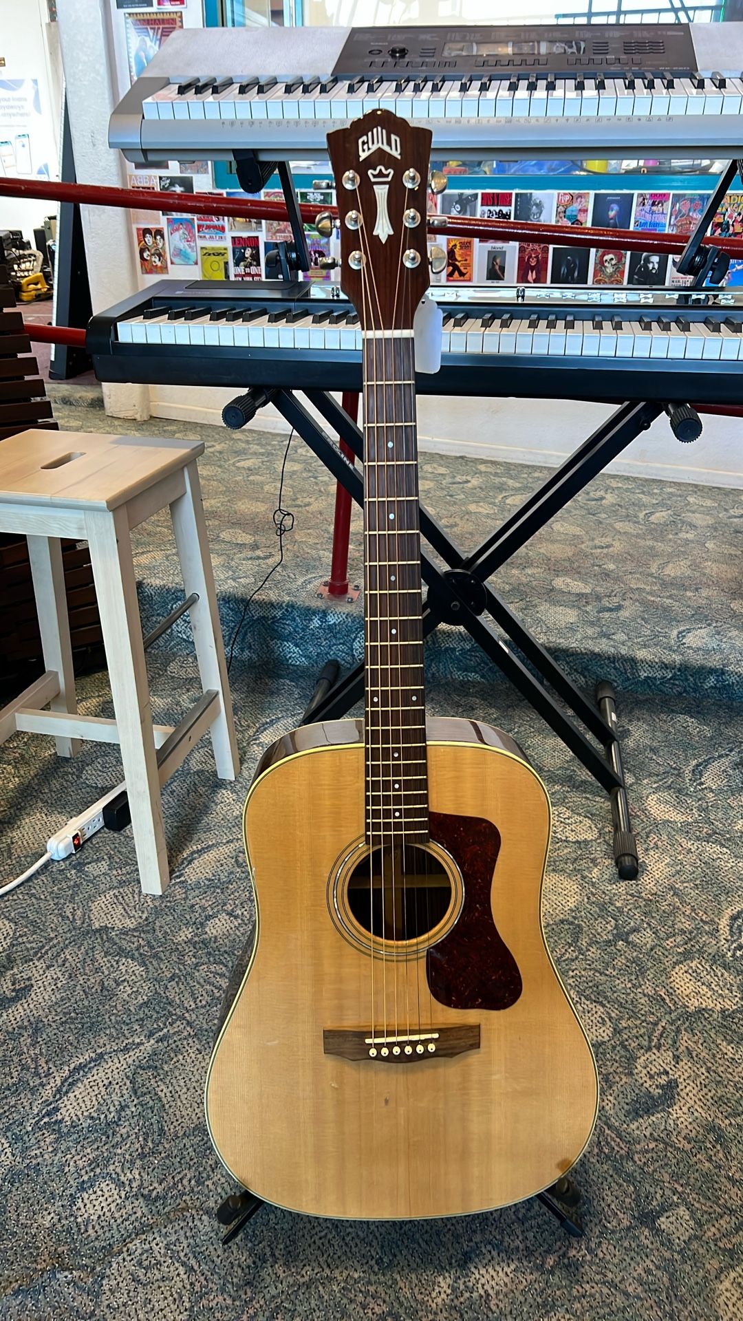 Guild E/A Guitar D-150CENAT