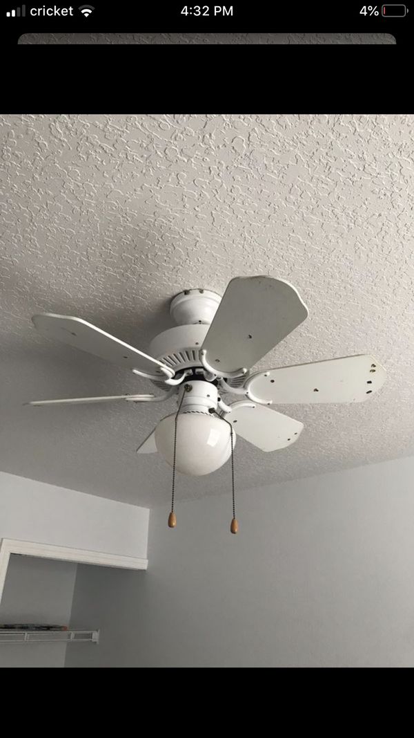 Hampton bay ceiling fan for Sale in Clermont, FL - OfferUp
