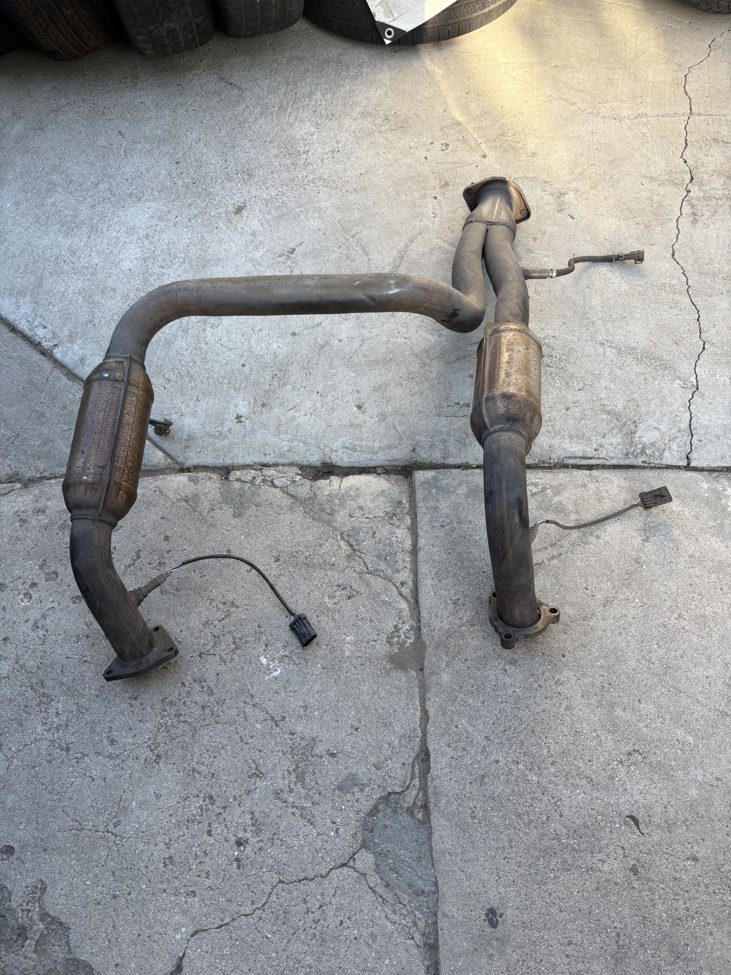 Parts Silverado Tahoe GMC Denali Suburban Exhaust