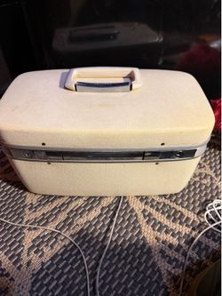 Samsonite makeup travel kit