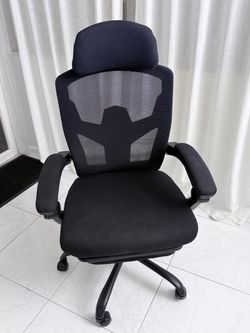 Gaming chair in good condition