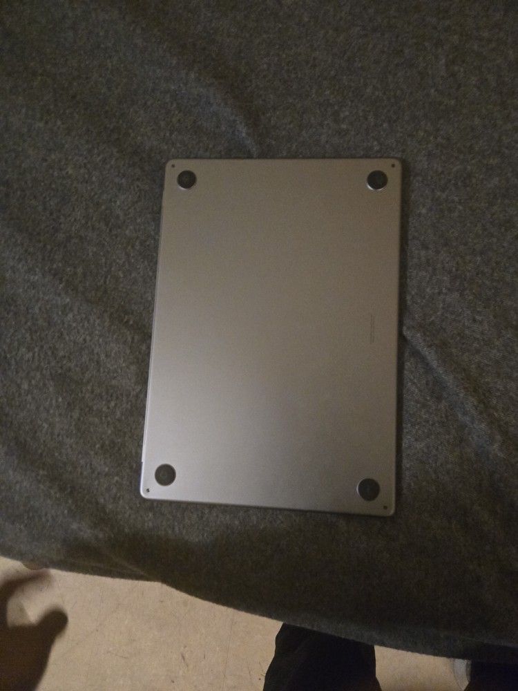 Apple MacBook Air