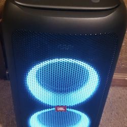 JBL partybox 100