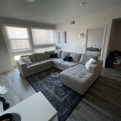 Sectional With Sleeper And Storage 